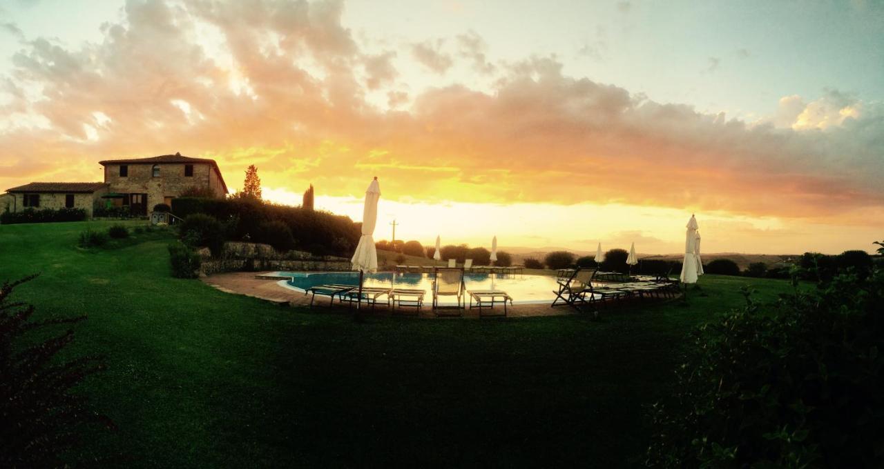 Agriturismo Fattoria Di Corsano Corsano  Dış mekan fotoğraf