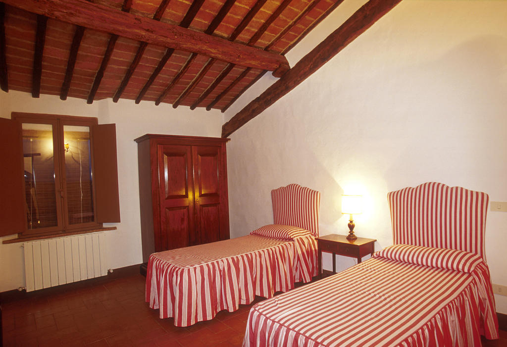 Agriturismo Fattoria Di Corsano Corsano  Oda fotoğraf