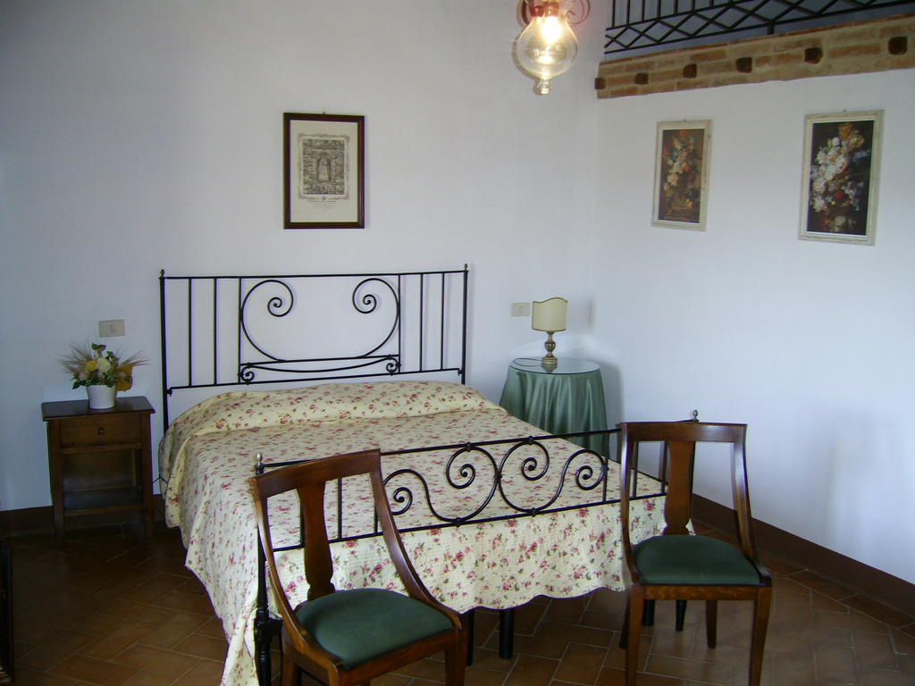 Agriturismo Fattoria Di Corsano Corsano  Oda fotoğraf