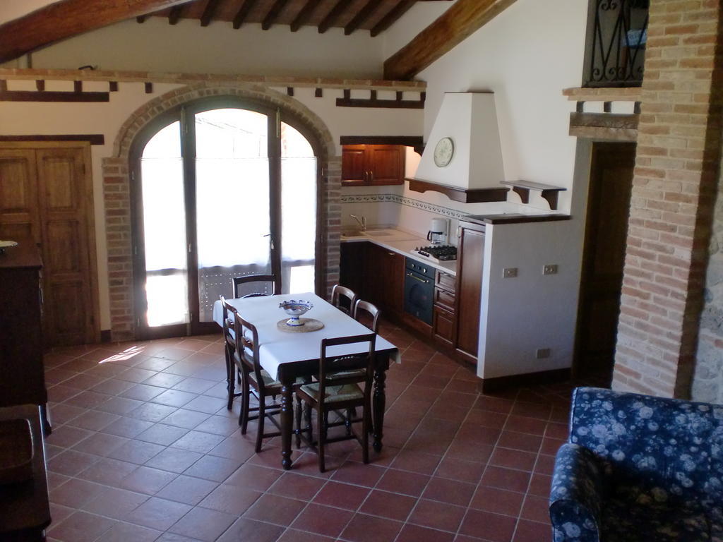 Agriturismo Fattoria Di Corsano Corsano  Oda fotoğraf