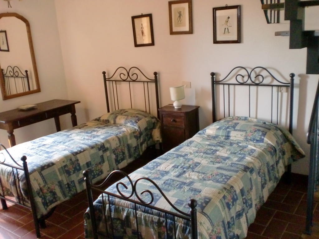 Agriturismo Fattoria Di Corsano Corsano  Oda fotoğraf